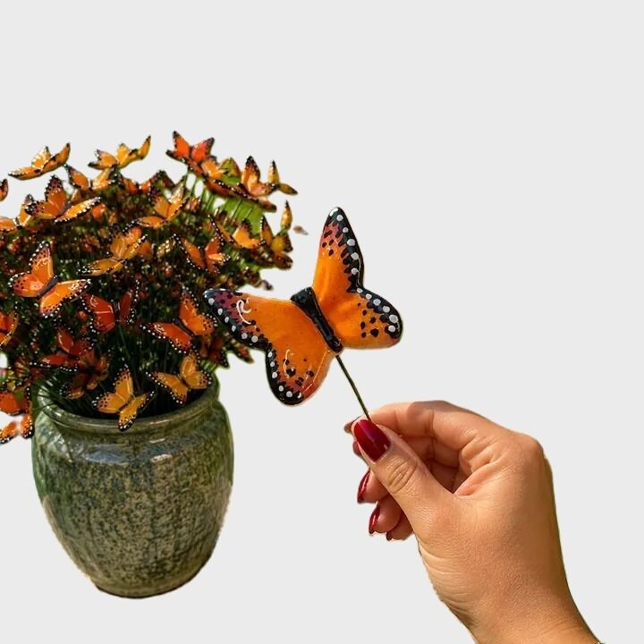 HASTE DE BORBOLETA EM CERAMICA ITALIANA 5 CM CAPODIMONTE VERMELHA E LARANJA