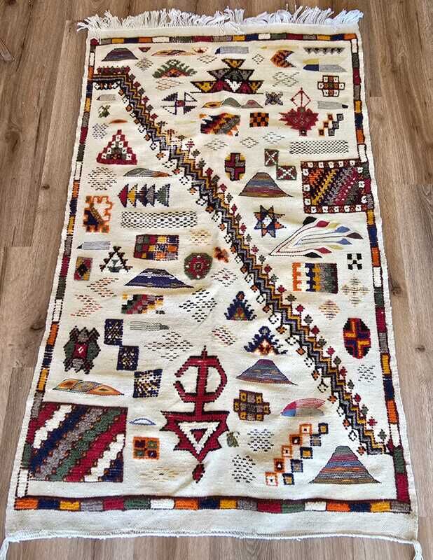 TAPETE  MARROQUINO 95 X 158 CM AKNIF BEGE