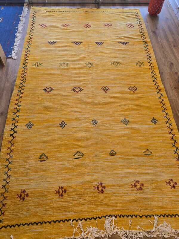 TAPETE MARROQUINO AMARELO  147 X 259 CM