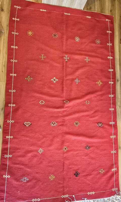 TAPETE 152X260 CM MARROQUINO AKNIF VERMELHO